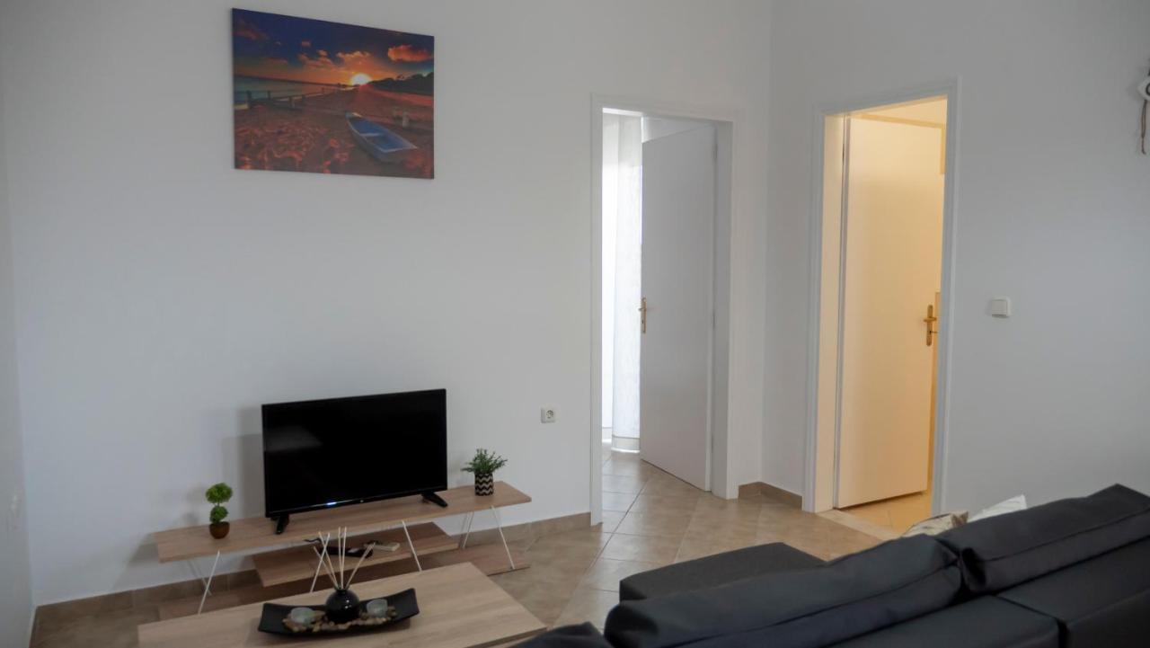 Summer Pearl Apartments Afantou Bagian luar foto
